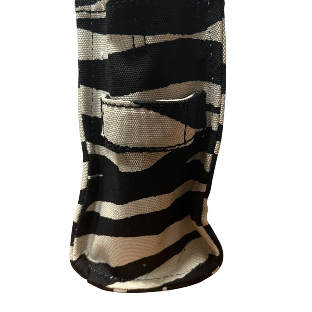 Marc Jacobs LIMITED EDITION The Zebra Small Tote Bag - Picture 8 of 11